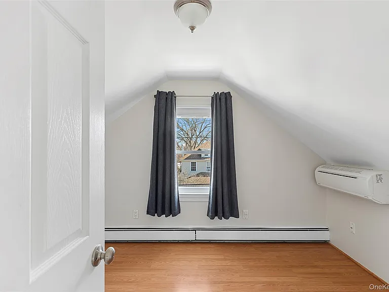11 Miller St #2 — Photo 10