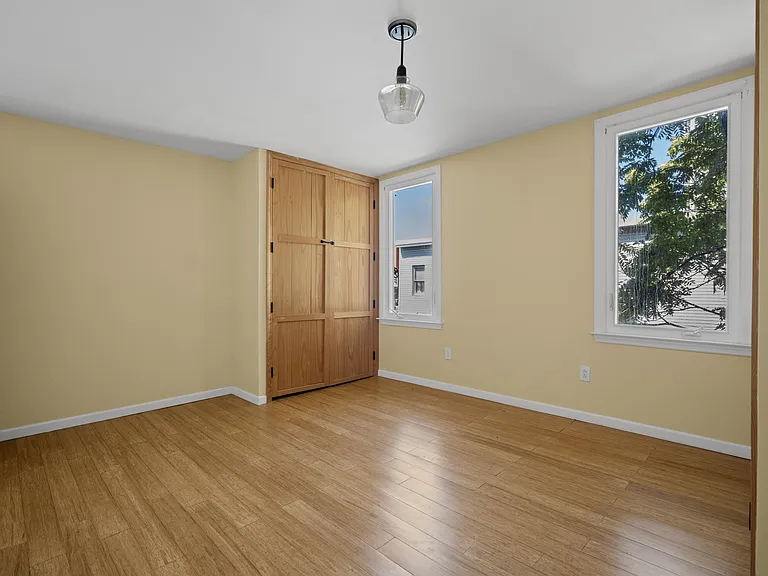 6 Rademan Pl — Photo 6