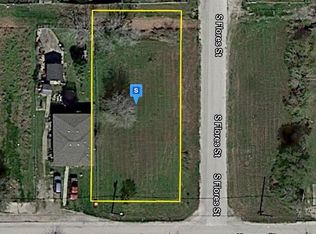 1013 Kansas St, Robstown, TX 78380