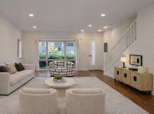 4268 S Greenbelt Station Dr, Seattle, WA 98118