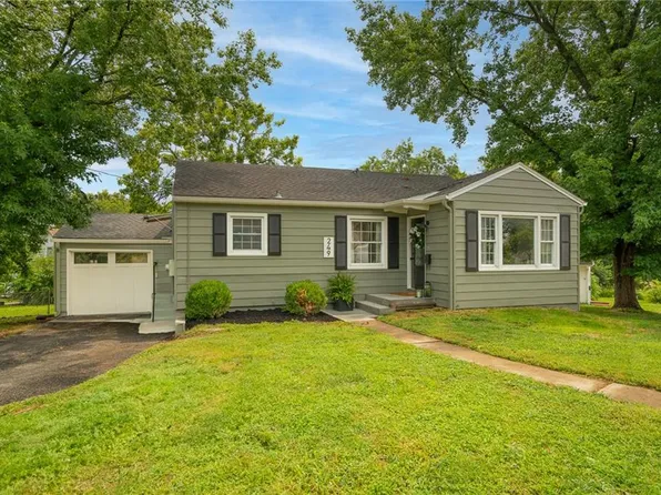 249 Allcutt Ave, Bonner Springs, KS 66012