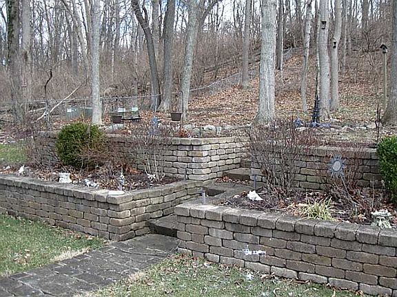 4th image of 7018 Sandalview Dr
