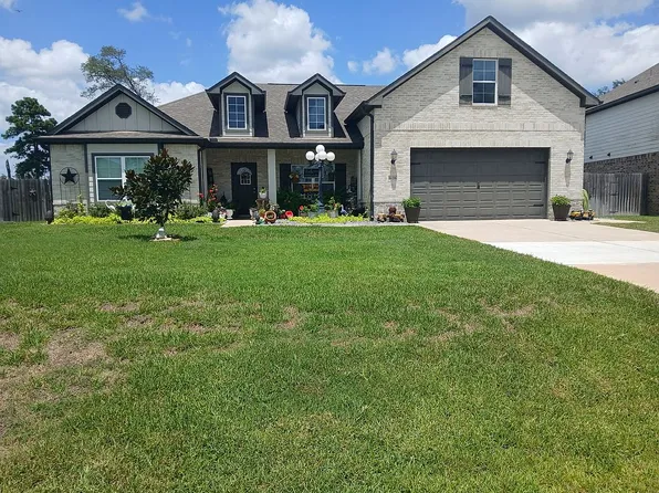 6126 Hazel Lake Dr, Conroe, TX 77303