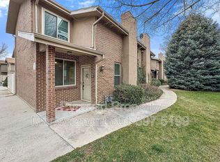8758 S Oakwood Park Cir, Sandy, UT 84094