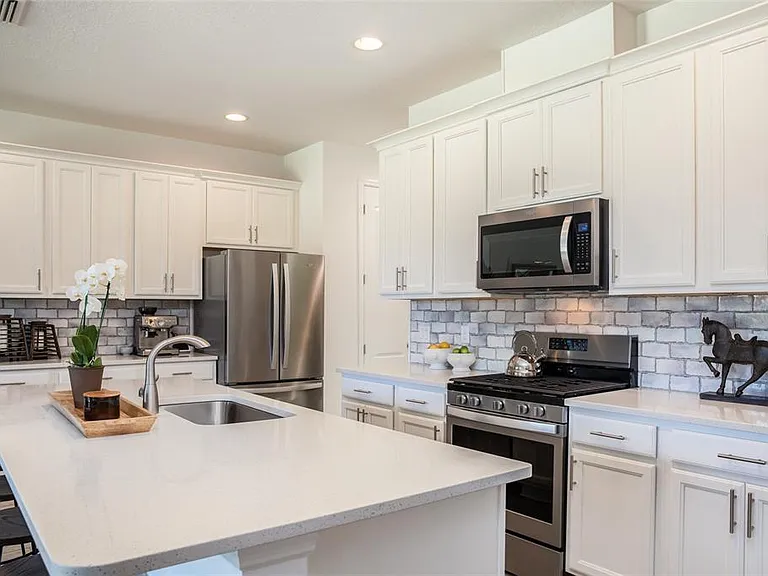 4919 Tobermory Way — Photo 11