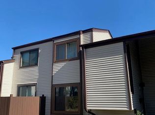 8301 N 107th St #7, Milwaukee, WI 53224