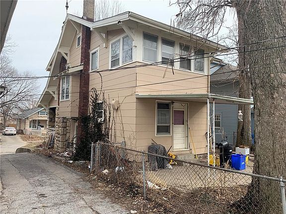 5th image of 302 N Chelsea Ave