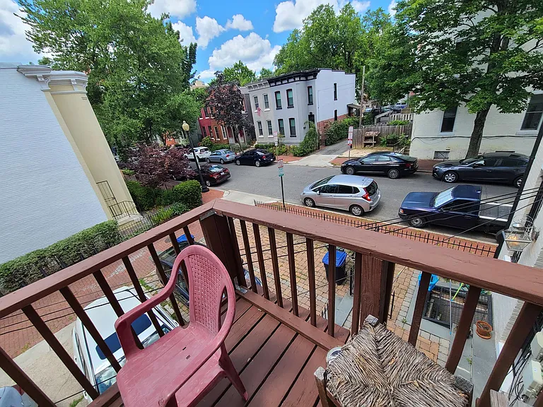 1916 15th St NW #2 — Photo 23