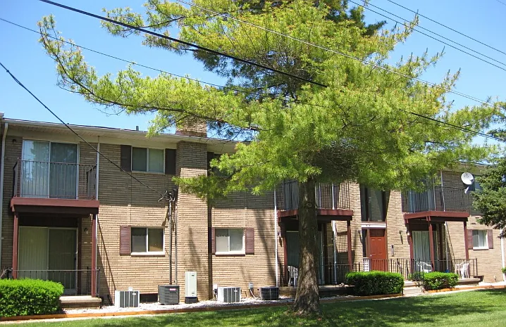 Hawk Lake Apartments