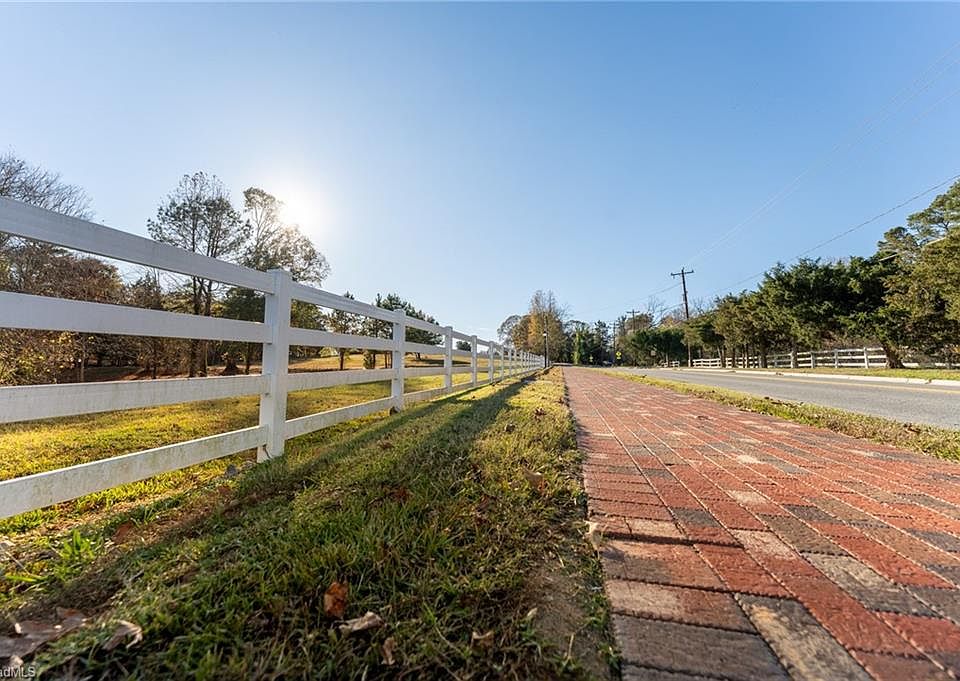 1st image of 120 Brookberry Dr #2B