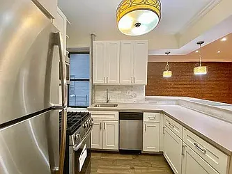 Rented by Bruma Realty LLC