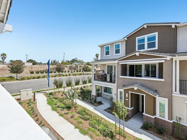 607 Lotus Dr, San Marcos, CA 92069