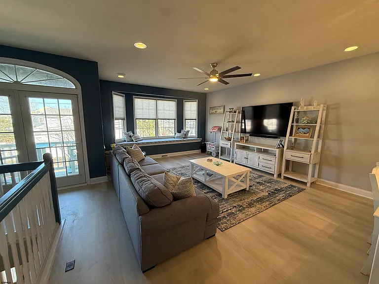 32 S Coolidge Ave #2026 — Photo 9