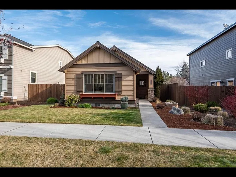 20274 Badger Rd — Photo 1