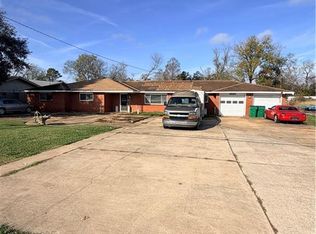 6520 Masonic Dr, Alexandria, LA 71301