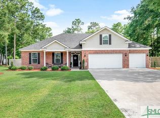 103 Mingledorff Ct, Springfield, GA 31329