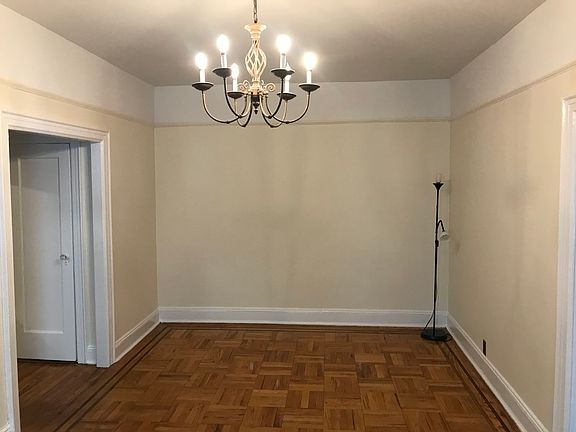 5th image of 47-43 44th St #2R