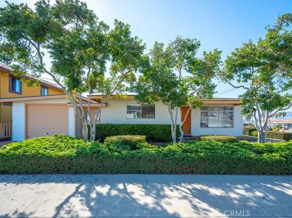 381 N 6th St, Grover Beach, CA 93433