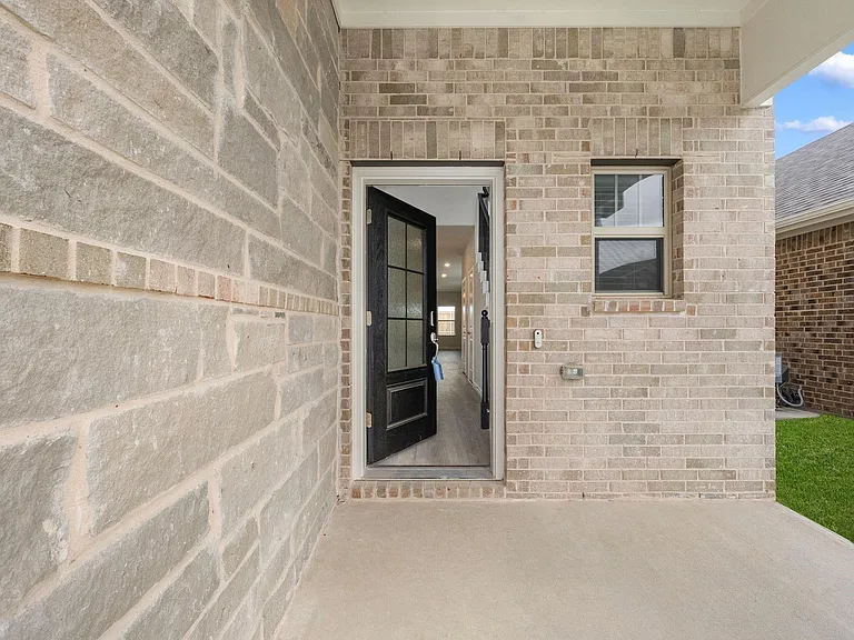 1737 Arches Rd — Photo 15