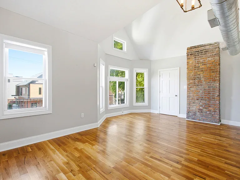 1633 Merrick St #1 — Photo 15