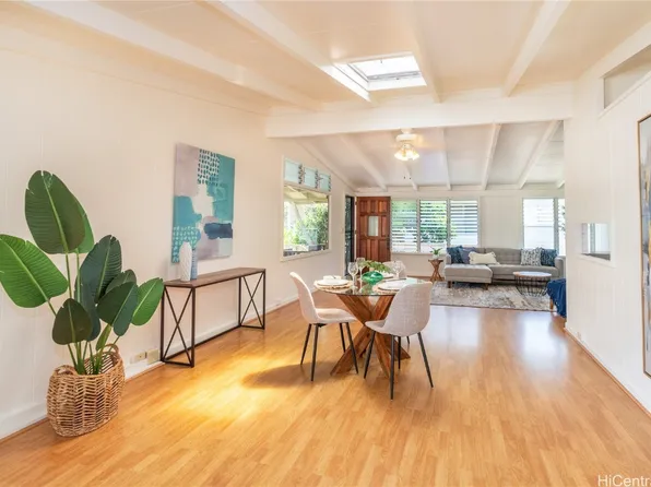 1217 Olino St, Honolulu, HI 96818