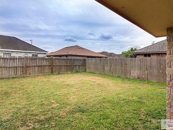 2nd image of 3232 Divina Dr