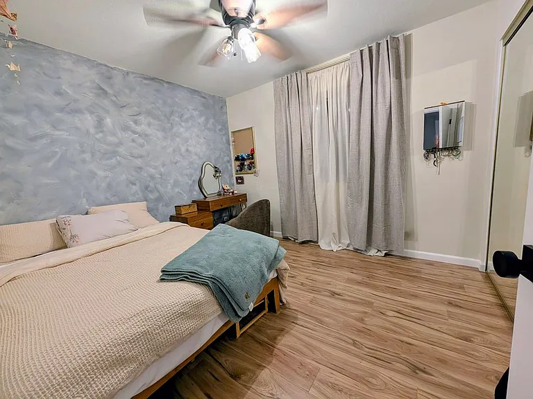3709 W Tuckey Ln — Photo 6