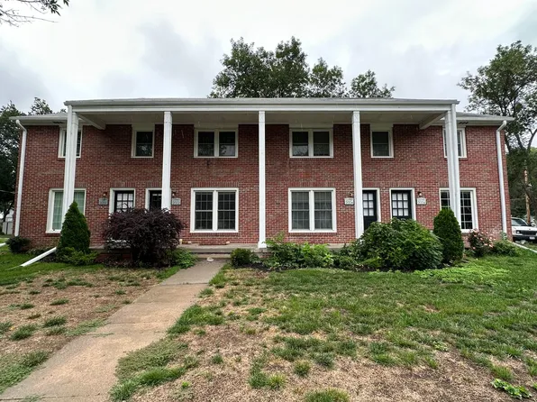 Homestead Apartments, 2020 S Cotner Blvd #2000-2002, Lincoln, NE 68506