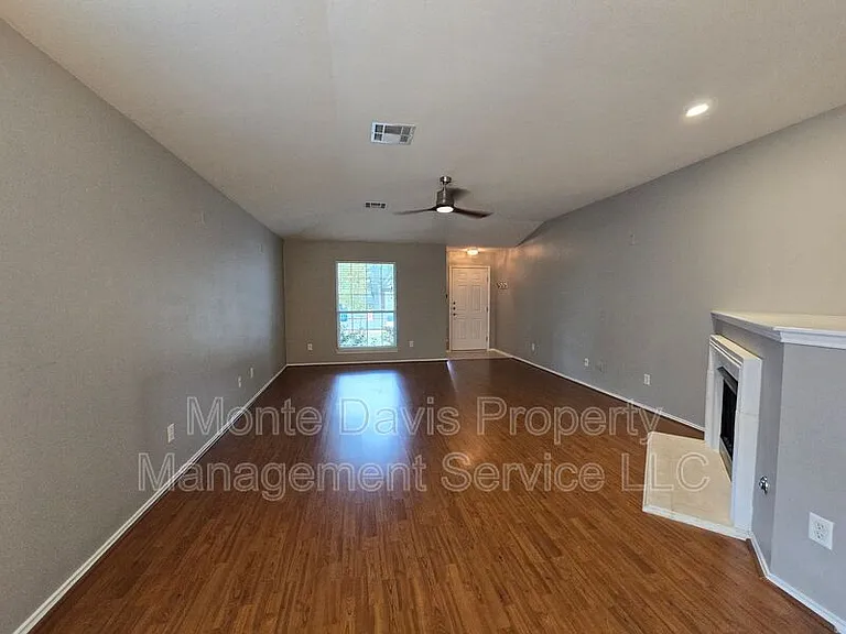 14309 Ballycastle Trl — Photo 13