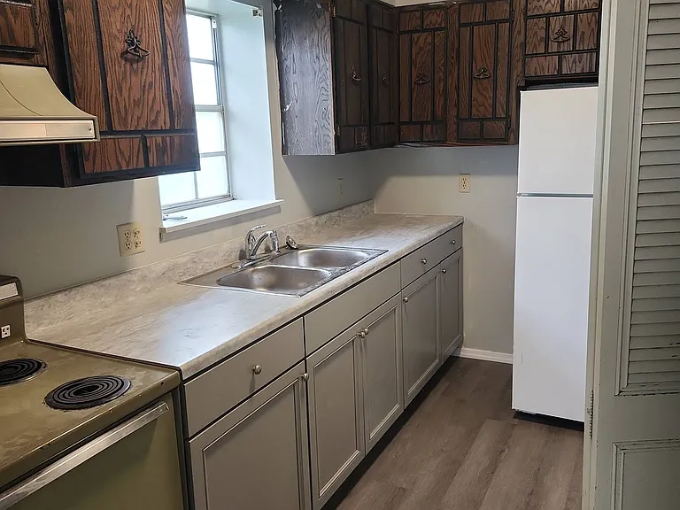3225 Baltimore Ave #1 — Photo 6