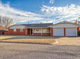 105 Rice Dr, Watonga, OK 73772