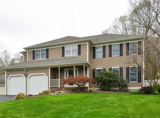 176 Wickham Rd, North Kingstown, RI 02852