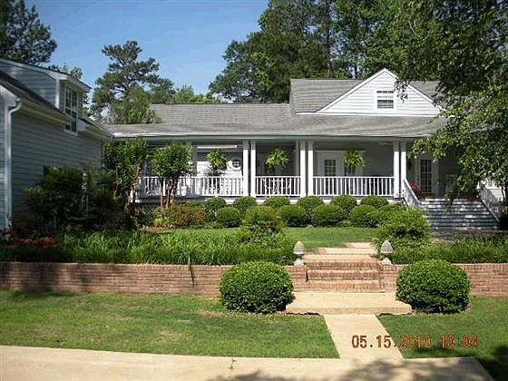 1st image of 578 Woodridge Pl