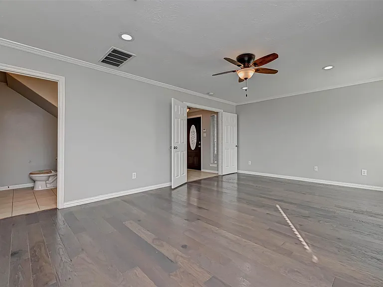 7816 Stoneyway Dr — Photo 10
