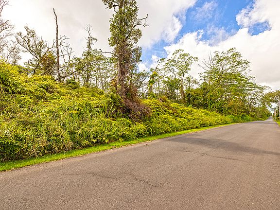 4th image of Pomaikai St Lot 44
