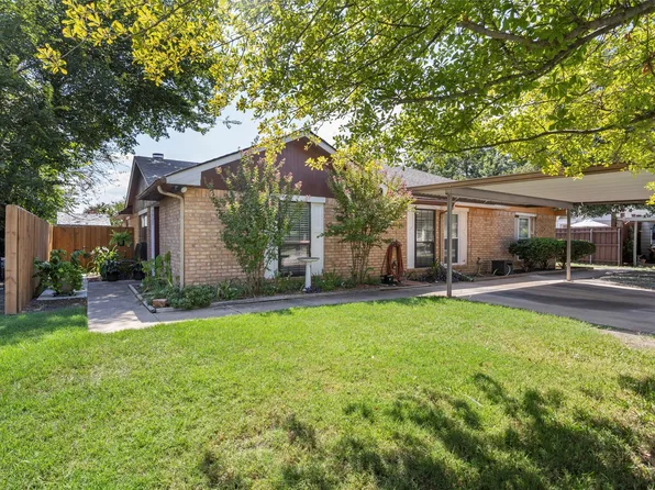 9925 Plainfield Dr, Fort Worth, TX 76108