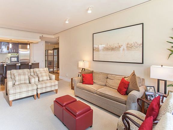 5th image of 212 E 95th St APT 7C
