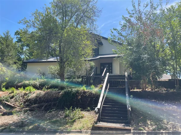 2401 Chimney Hill Dr, Arlington, TX 76012