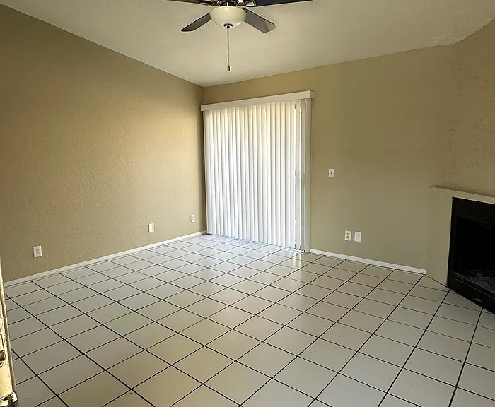 1554 W Sahuaro Dr #3 — Photo 2