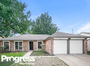 13323 Tara Oak Dr, Houston, TX 77065