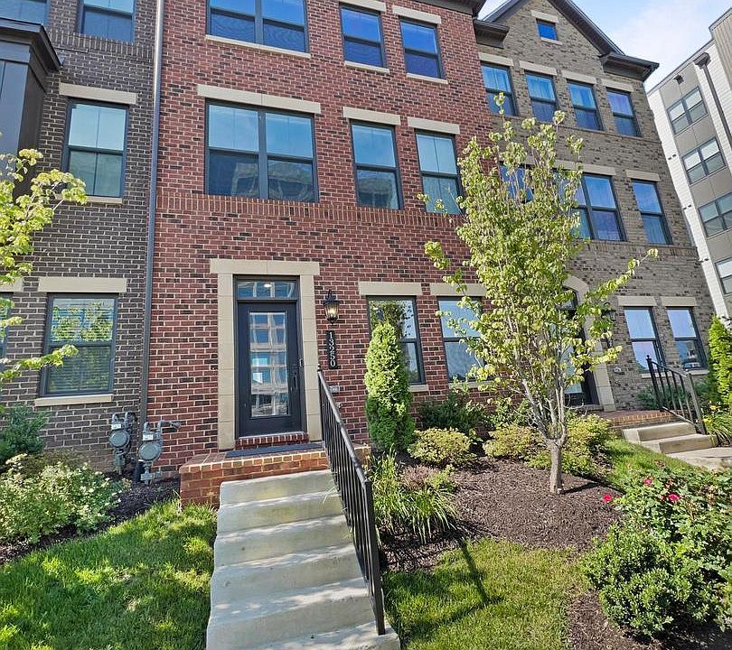 1st image of 13250 Woodland Pond Pl