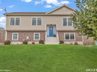 2 Ridge Valley Road, Newtown, CT 06482