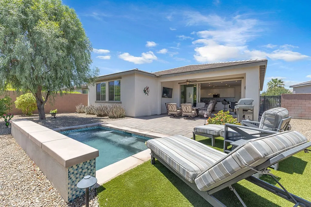 Building Photo - 50880 Monterey Canyon Dr