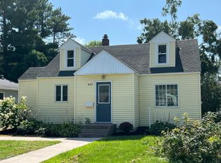 443 Forest Ave W, Mora, MN 55051