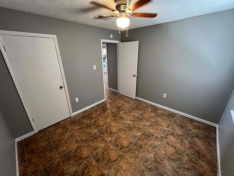 5057 Baker Blvd — Photo 20