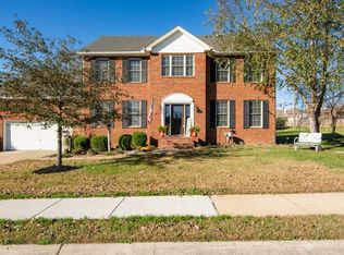 1203 Chapmans Retreat Dr, Spring Hill, TN 37174