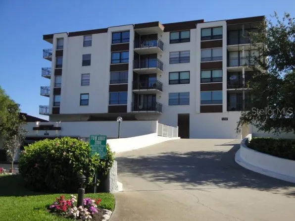 6177 Sun Blvd, Saint Petersburg, FL