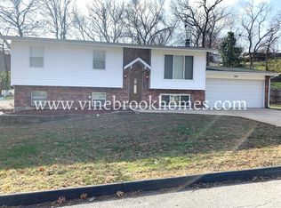 1241 New Towne Rd, Arnold, MO 63010