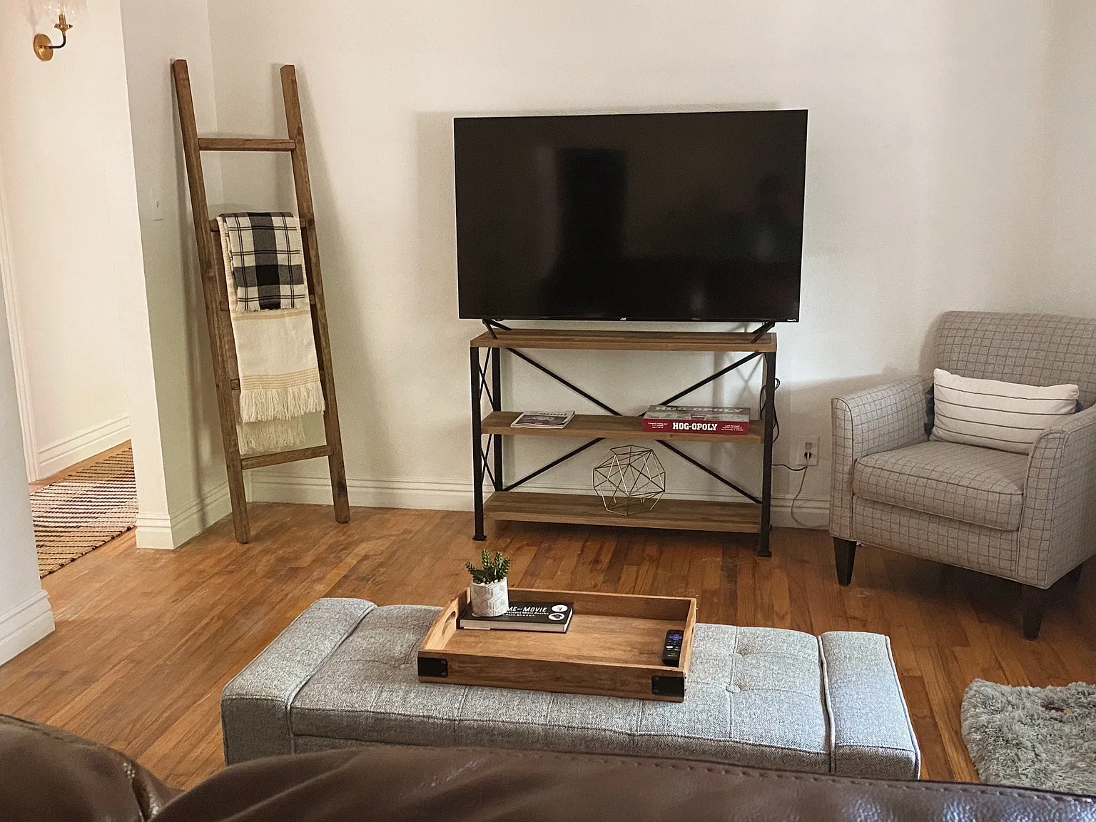 2452 West Valley Drive - 1 — Photo 4