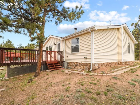 696 Calle De La Nieva, Florissant, CO 80816